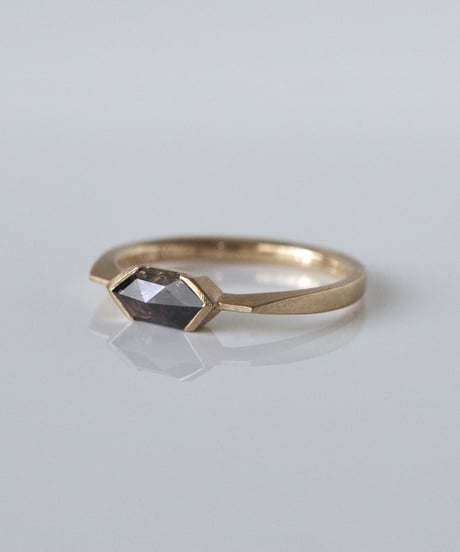 One of kind / Diamond Ring ＜K18YG＞ -R640C
