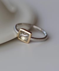 One of kind / Diamond Ring ＜Pt900,K18YG＞ -R1084CPTYG