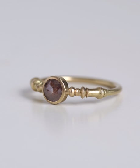 One of a kind / Diamond Ring ＜K18YG＞ - R500C