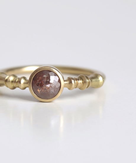 One of a kind / Diamond Ring ＜K18YG＞ - R500C