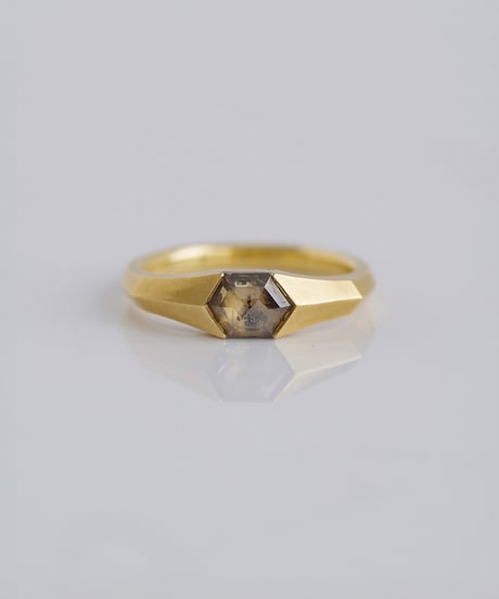 One of kind / Natural color Diamond ring ＜K18YG＞ - R670YG