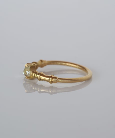 One of kind / Natural Diamond Ring ＜K18YG＞ - R392YG