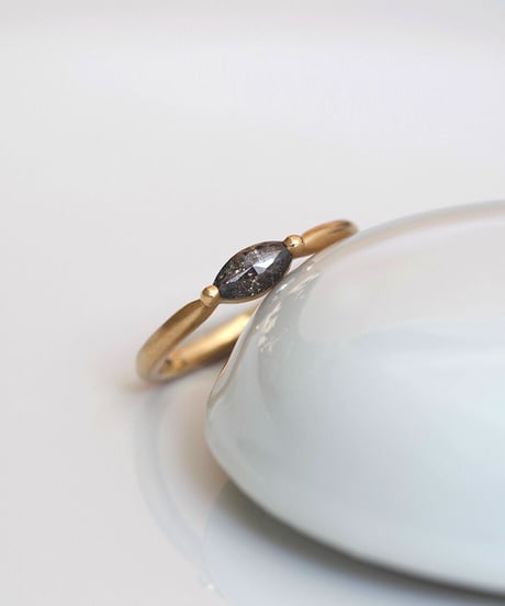 One of kind / Diamond Ring ＜K18YG＞ - R452CYG
