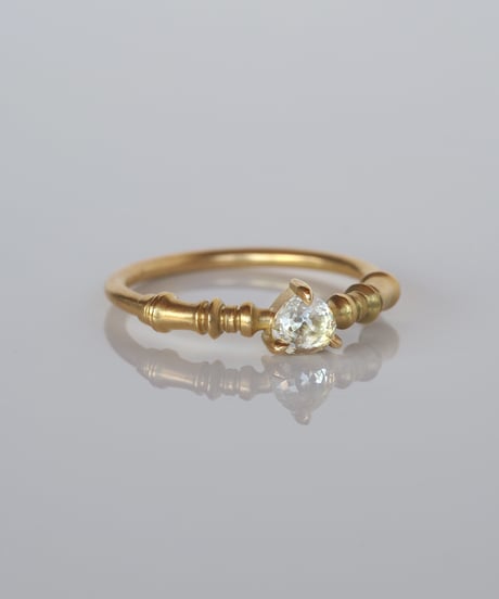 One of kind / Natural Diamond Ring ＜K18YG＞ - R392YG