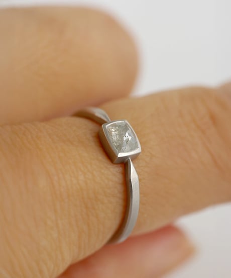One of kind / Natural Diamond ring ＜Pt＞ - R495PT