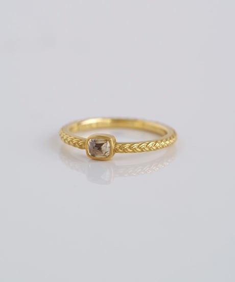 One of kind / Cabochon Diamond ring ＜K18YG＞ - R428YG/CB