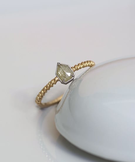 One of kind / Diamond Ring ＜K18YG,Pt900＞ - R416CYGPT