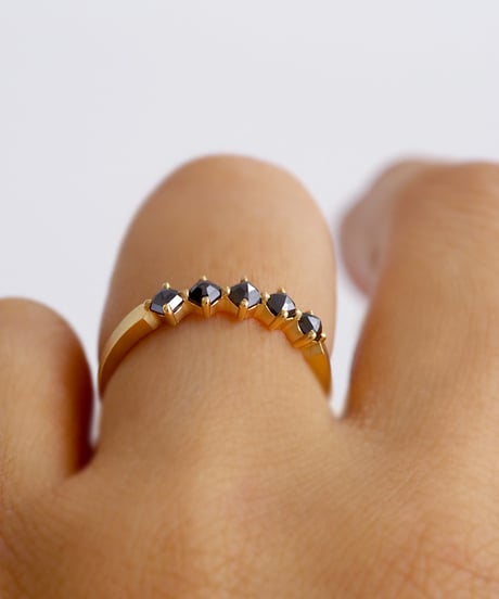 One of kind / Black Diamond ring ＜K18YG＞ - R587YG