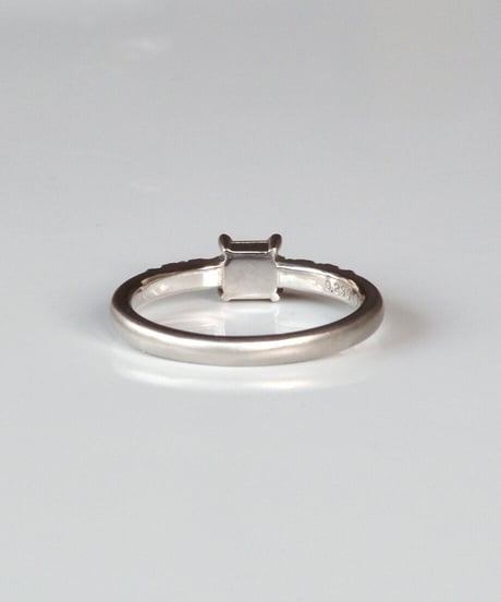 One of kind / Diamond Ring ＜Pt900＞ - R290CPT