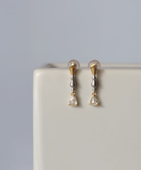 One of a kind / Natural DIAMOND earrings ＜K18YG/Pt＞ - SD-E361YGPT