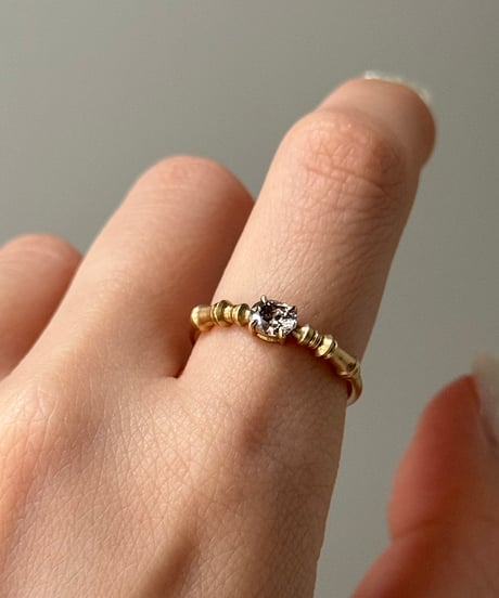 One of kind / Natural Diamond Ring ＜K18YG＞ - R325YG