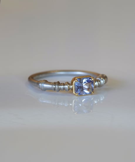One of kind / Sapphire Ring ＜Pt / K18YG＞ - R570SPTYG
