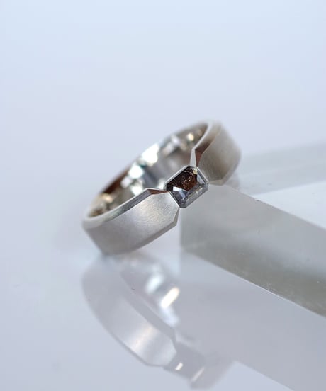 One of kind / Natural Diamond Ring ＜Pt＞ - R398PT