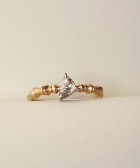 One of kind / Natural Diamond Ring ＜K18YG/Pt＞ - R380YGPT
