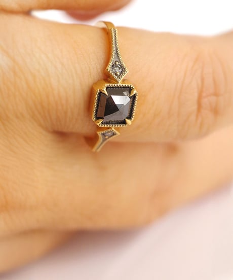 One of kind / Black Diamond ring ＜K18YG＞ - R1320YG