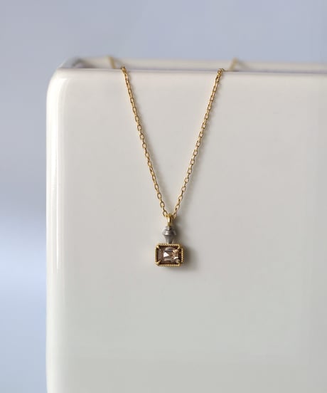 CATEGORY NECKLACES | One of a kind | KANOE