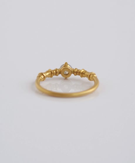 One of kind / Natural Diamond ring ＜K18YG＞ - R289YG