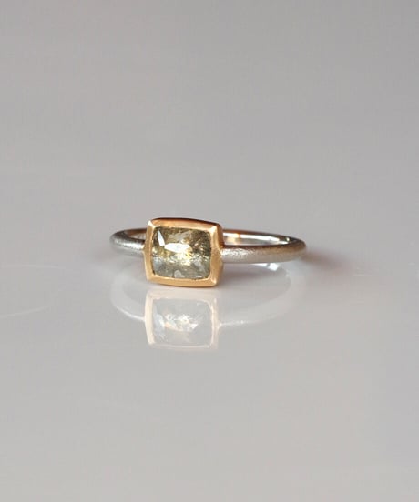One of kind / Diamond Ring ＜Pt900,K18YG＞ -R1084CPTYG