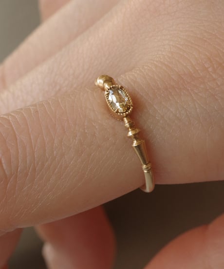 One of kind / Natural Diamond Ring ＜K18YG＞ - R202YG