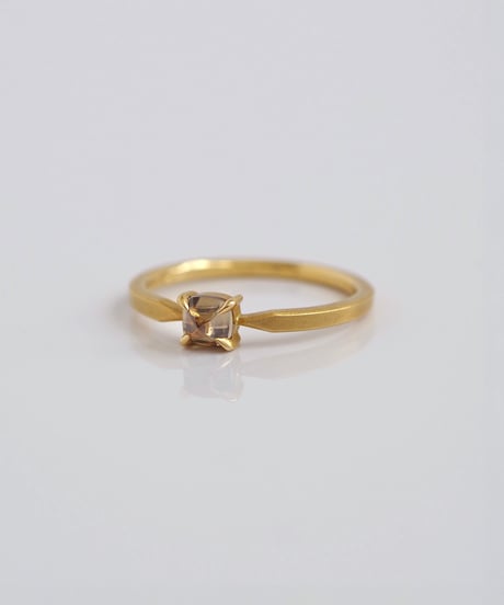 One of kind / Cabochon Diamond ring ＜K18YG＞ - R465YG/CB