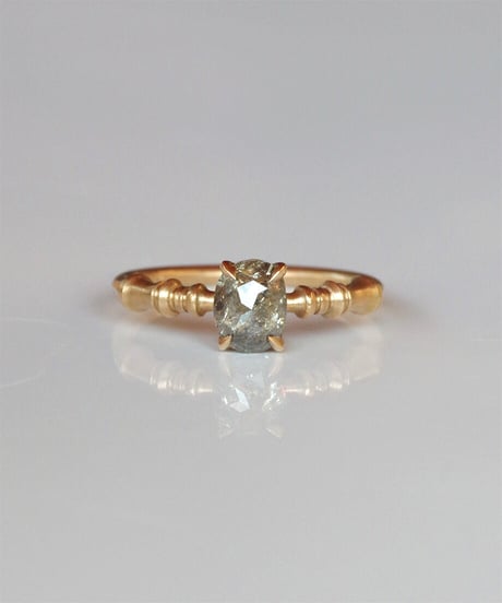 One of kind / Diamond Ring ＜K18YG＞ -R1158CYG