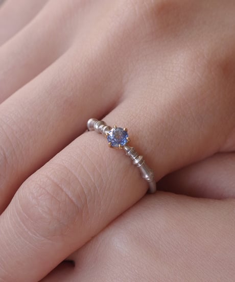One of kind / Sapphire Ring ＜Pt / K18YG＞ - R490SPTYG