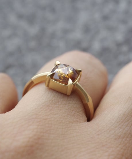 One of kind / Diamond Ring ＜K18YG＞ -R1540CYG