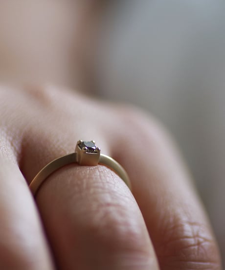 One of a kind / Diamond Ring ＜K18YG＞ - R243C