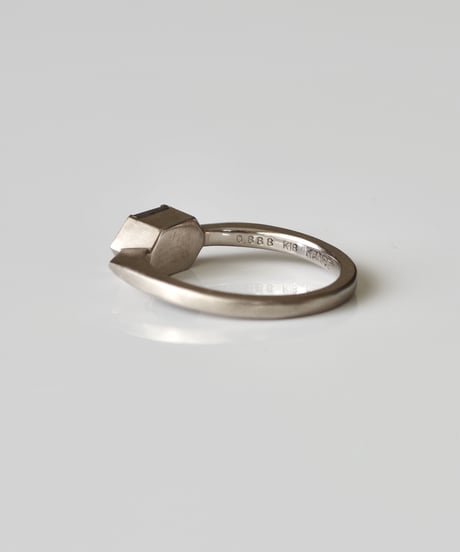 One of a kind / Diamond Ring ＜K18WG＞ - R888CWG