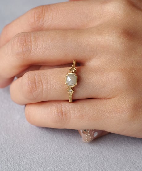One of kind / Natural Diamond Ring ＜K18YG＞ - R491YG