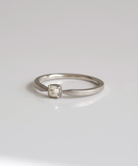 One of kind / Natural Diamond Ring ＜Pt＞ -  R171PT