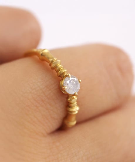 One of kind / Natural Diamond ring ＜K18YG＞ - R289YG