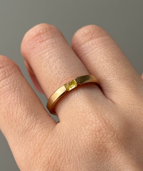 One of a kind / Natural Diamond Ring ＜K18YG＞ - R208YG