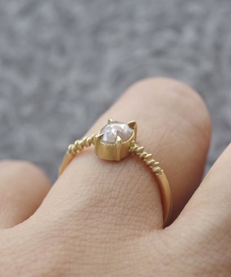 One of kind / Diamond Ring ＜K18YG＞ -R638CYG