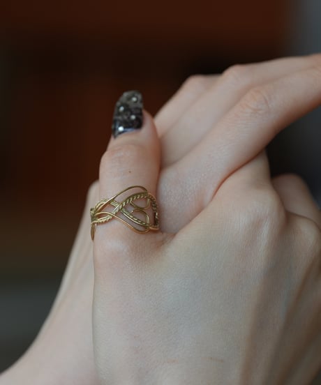YARN cuff ring - Ⅱ ＜K18YG＞