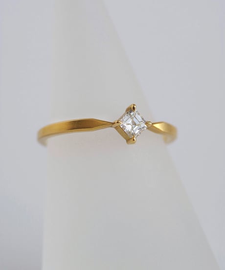 One of kind / Diamond ring【CGL】＜K18YG＞ - R203YG