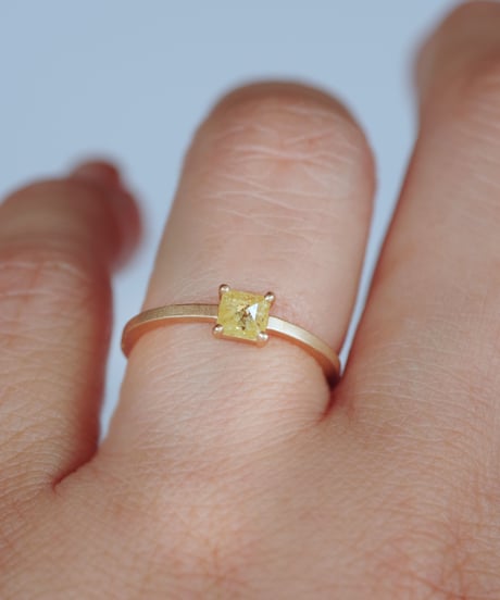 One of kind / Natural Diamond Ring ＜K18YG＞ - R310YG