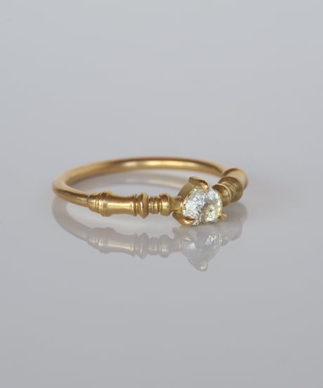 One of kind / Natural Diamond Ring ＜K18YG＞ - R392YG