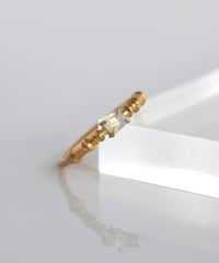 One of kind /  FANCY White Diamond ring 【GIA】＜K18YG＞ - R270YG/FW