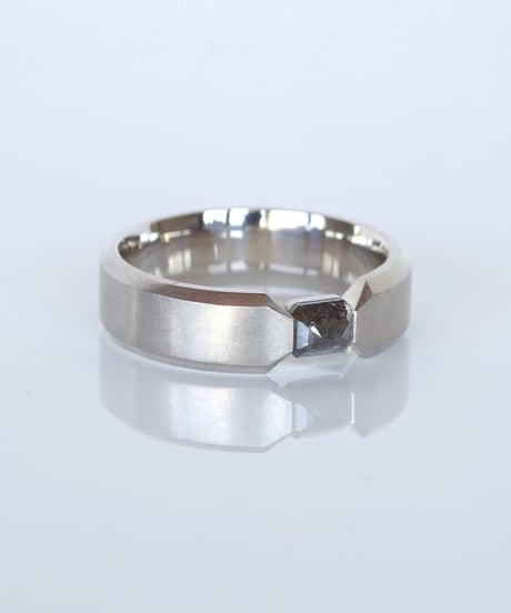 One of kind / Natural Diamond Ring ＜Pt＞ - R398PT