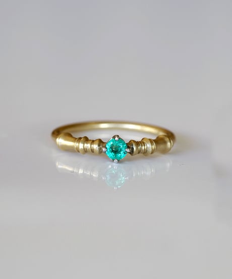 One of kind / Emerald Ring ＜K18YG＞ - R33MEYG