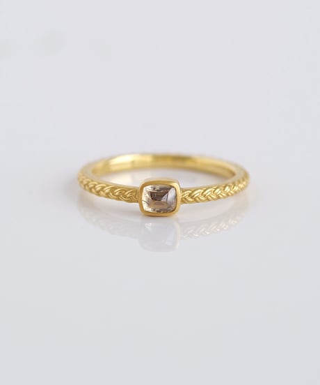 One of kind / Cabochon Diamond ring ＜K18YG＞ - R428YG/CB