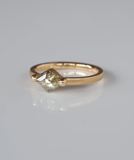 One of kind / Diamond Ring ＜K18YG＞ - R796YG
