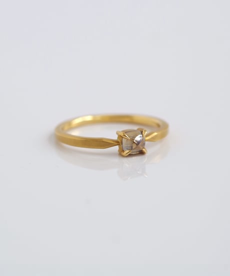 One of kind / Cabochon Diamond ring ＜K18YG＞ - R465YG/CB