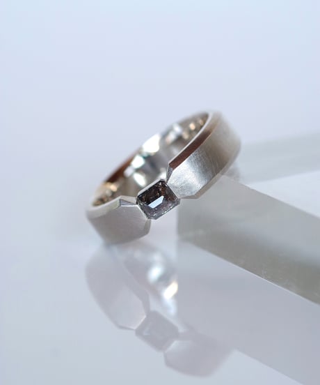 One of kind / Natural Diamond Ring ＜Pt＞ - R398PT