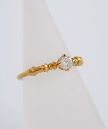 One of kind / Natural Diamond ring ＜K18YG＞ - R289YG