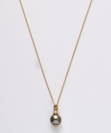 One of a kind / Spindle series longchain pendant in South sea pearl - gray ＜K18YG＞