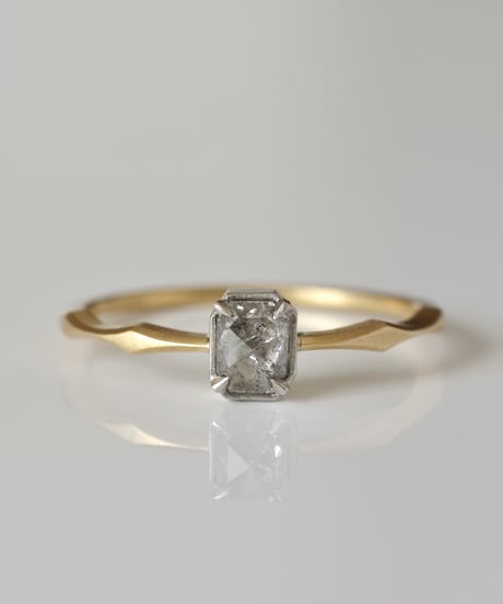 One of a kind / Diamond Ring ＜K18YG,PT950＞ - R336C