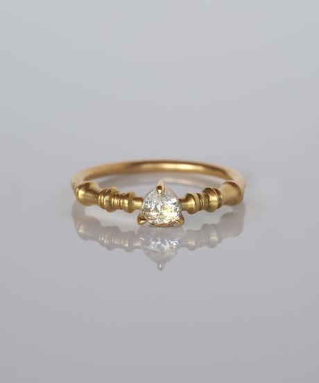 One of kind / Natural Diamond Ring ＜K18YG＞ - R392YG