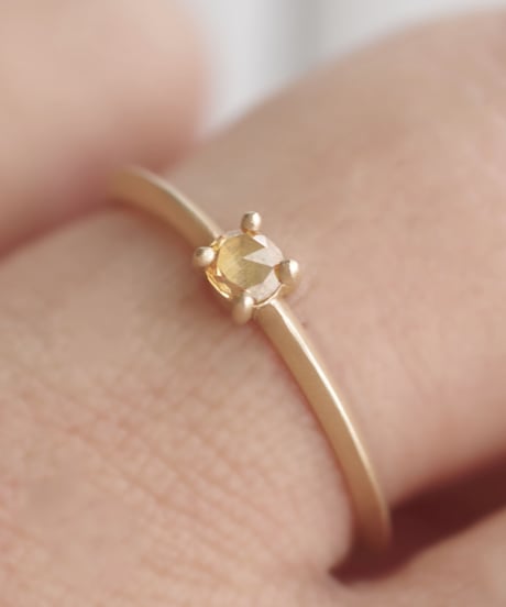 One of a kind / Diamond Ring ＜K18YG＞ - R124C